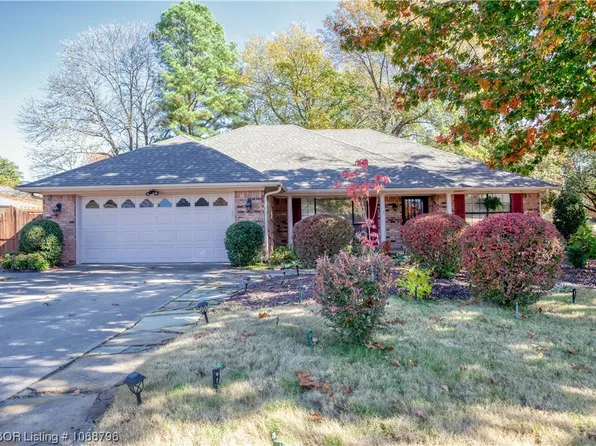 2527 S 48th Ct, Fort Smith, AR 72903