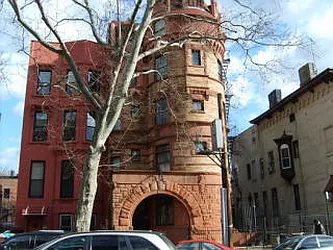 Rented by Urban Ambiance