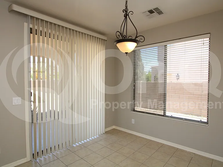 1820 W Macaw Dr — Photo 5
