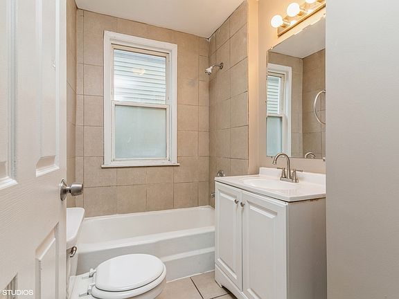 5th image of 8932 S Parnell Ave