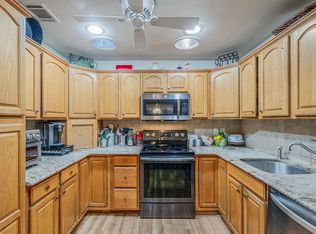 951 Skyline Dr, Coram, NY 11727