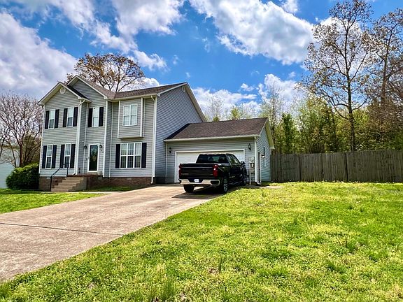 4th image of 104 E Laurel Dr