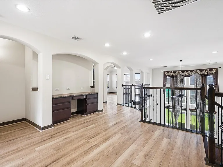26407 Wooded Hollow Ln — Photo 19