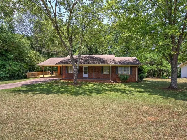 557 Dallas Rd, Dallas, GA 30157