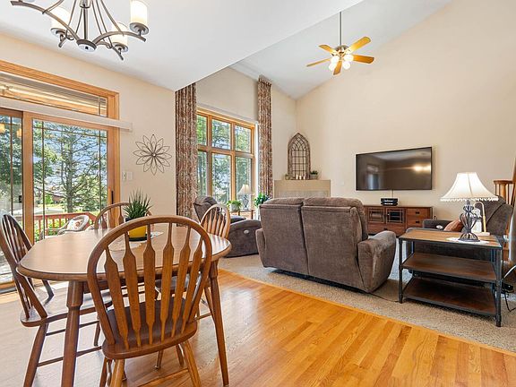 5th image of 10711 Canterbury Dr