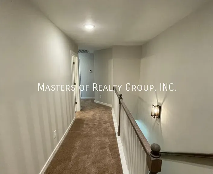 100 Cole Ln — Photo 37