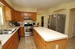 2nd image of 515 Hamblin Dr