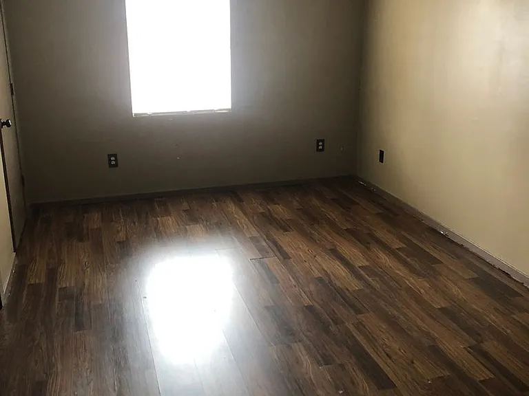 The Ridge Apartments — Photo 33