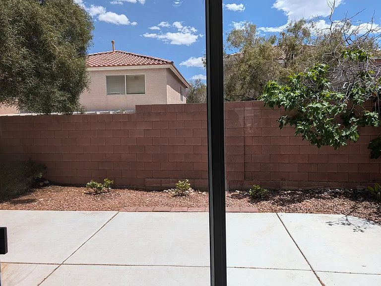 7440 Castillo Peak St — Photo 39