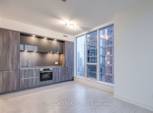 35 Mercer St #2416, Toronto, ON M5V 0V1