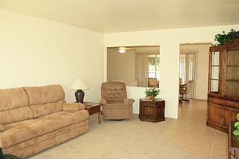 3rd image of 15814 N Bowling Green Dr