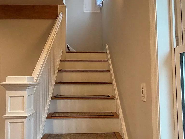123 Robble Ave — Photo 9