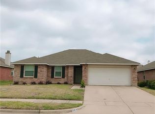 2016 Brazos Ct, Grand Prairie, TX 75052