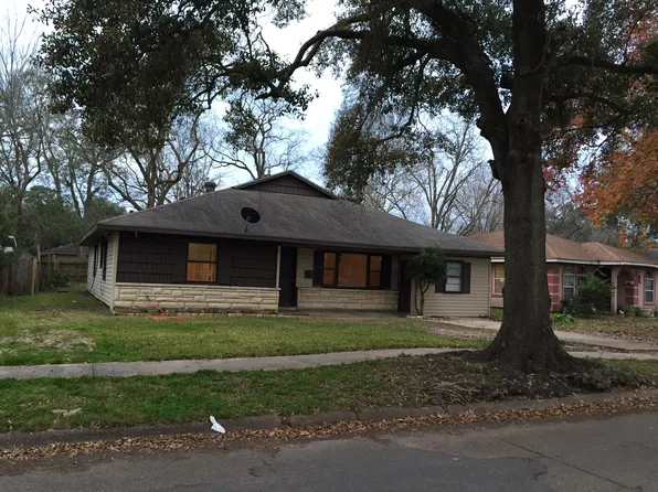 1110 Lafferty Rd, Pasadena, TX 77502