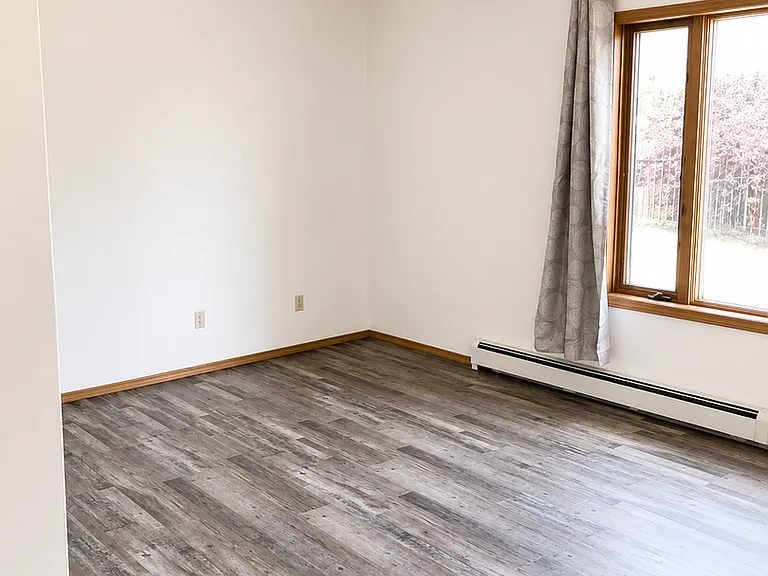 916 Montana St #918 — Photo 23