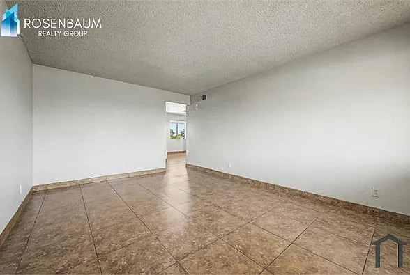 1746 E 6th Ave — Photo 8