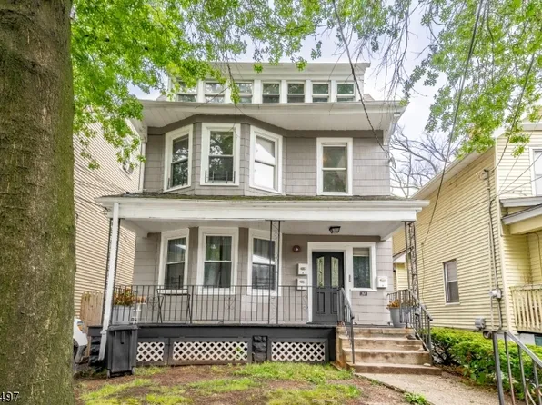 51 Becker Ter, Irvington Twp., NJ 07111