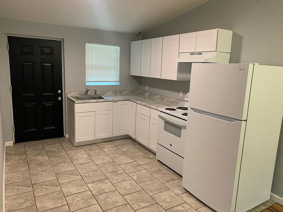 1212 Dunn Ave 1212 S Dunn Ave Fayetteville AR Zillow