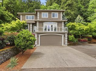 22868 SW Hillcrest Rd, West Linn, OR 97068