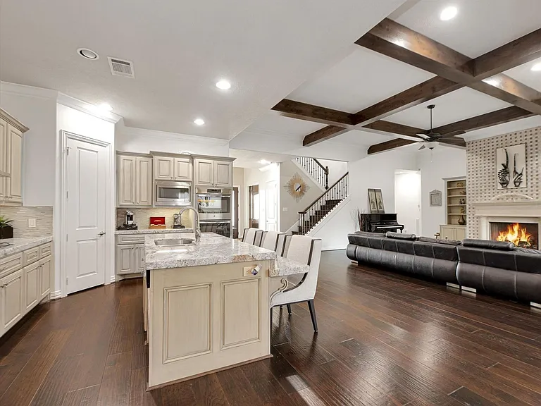 2131 Camden Creek Ln — Photo 15