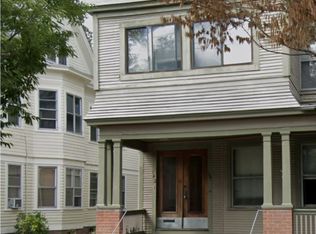 142 Hubinger St #3, New Haven, CT 06511