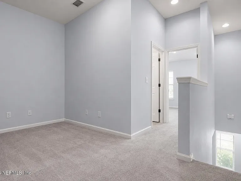 6150 High Tide Blvd — Photo 13