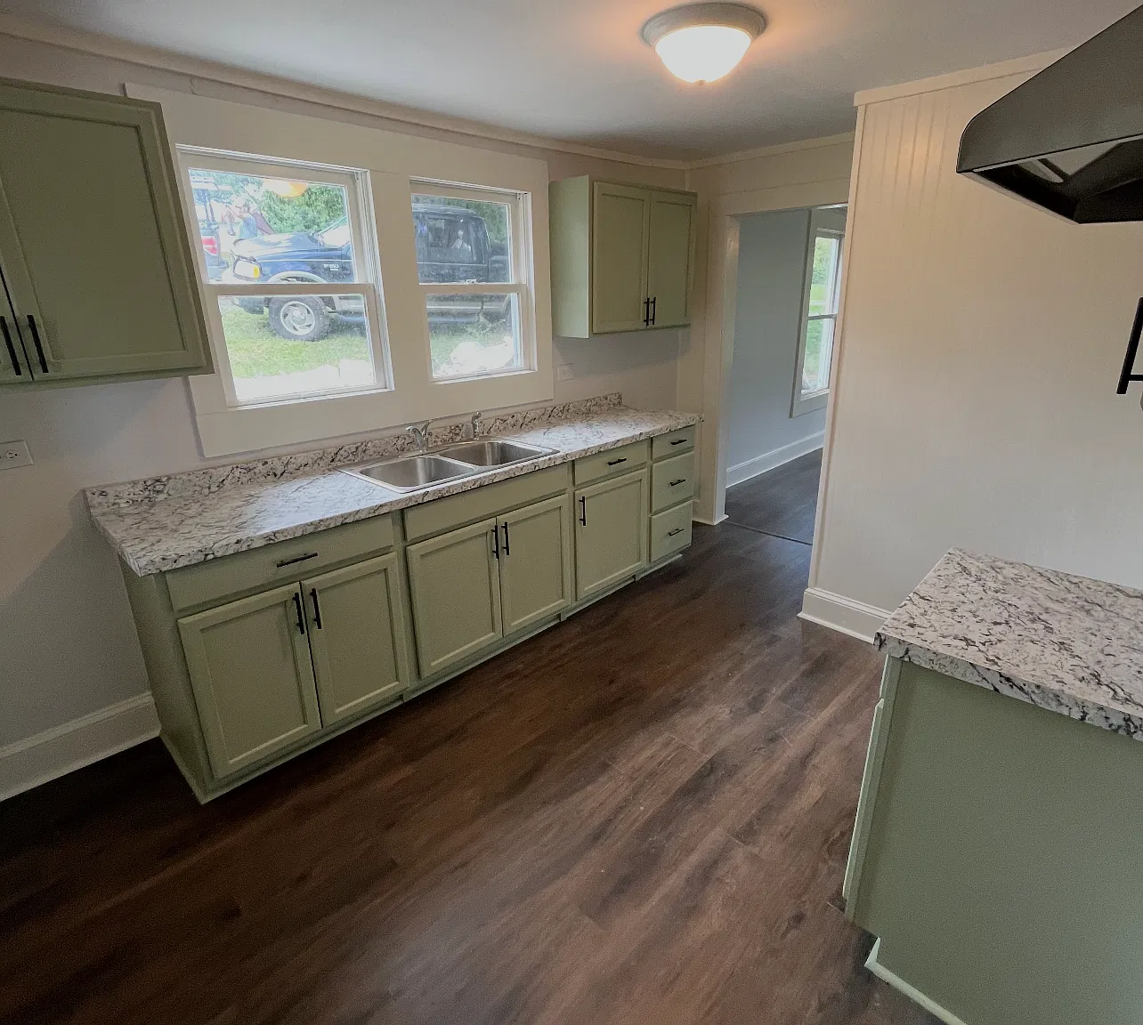 3 bed, 1724 sqft, $2,250 — Photo 3