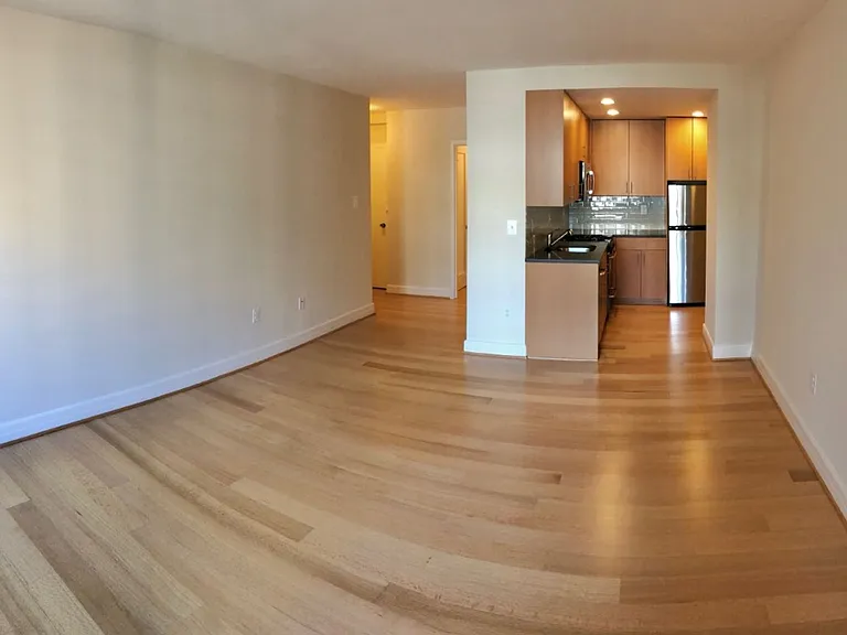 1255 New Hampshire Ave NW — Photo 145
