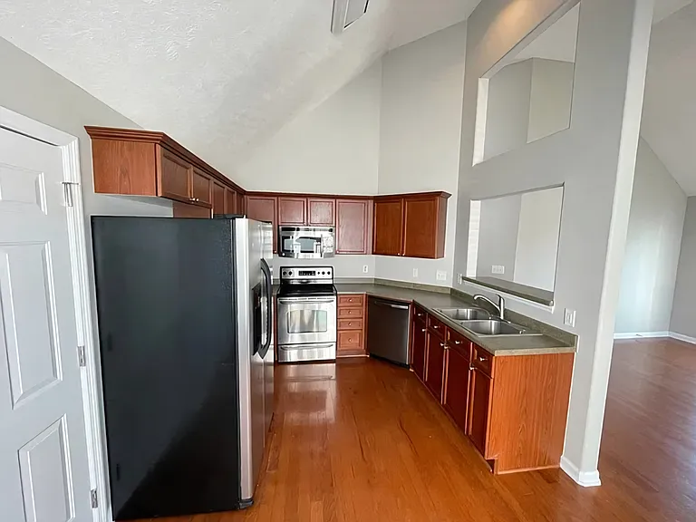 1408 Goodnight Ct — Photo 14