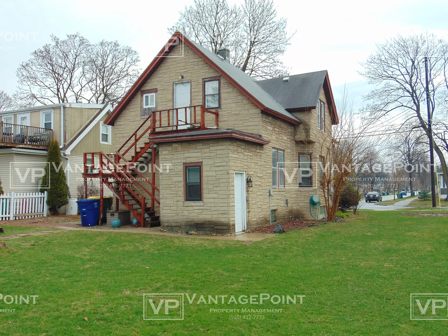 144 Oak Street (Blink) - Lower — Photo 2
