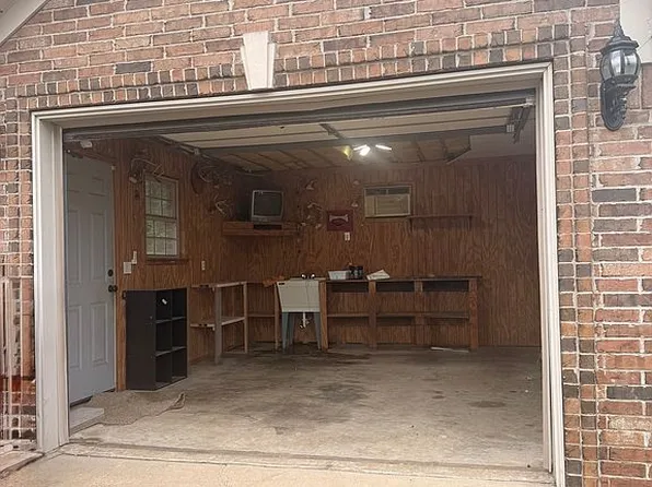 183 Plantation Dr, Mayflower, AR 72106