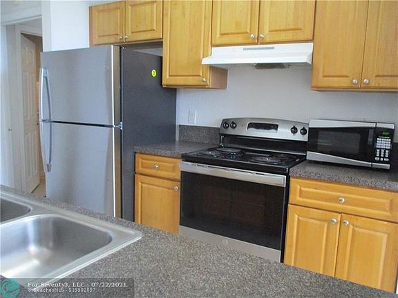 5th image of 15175 Michelangelo Blvd APT 102
