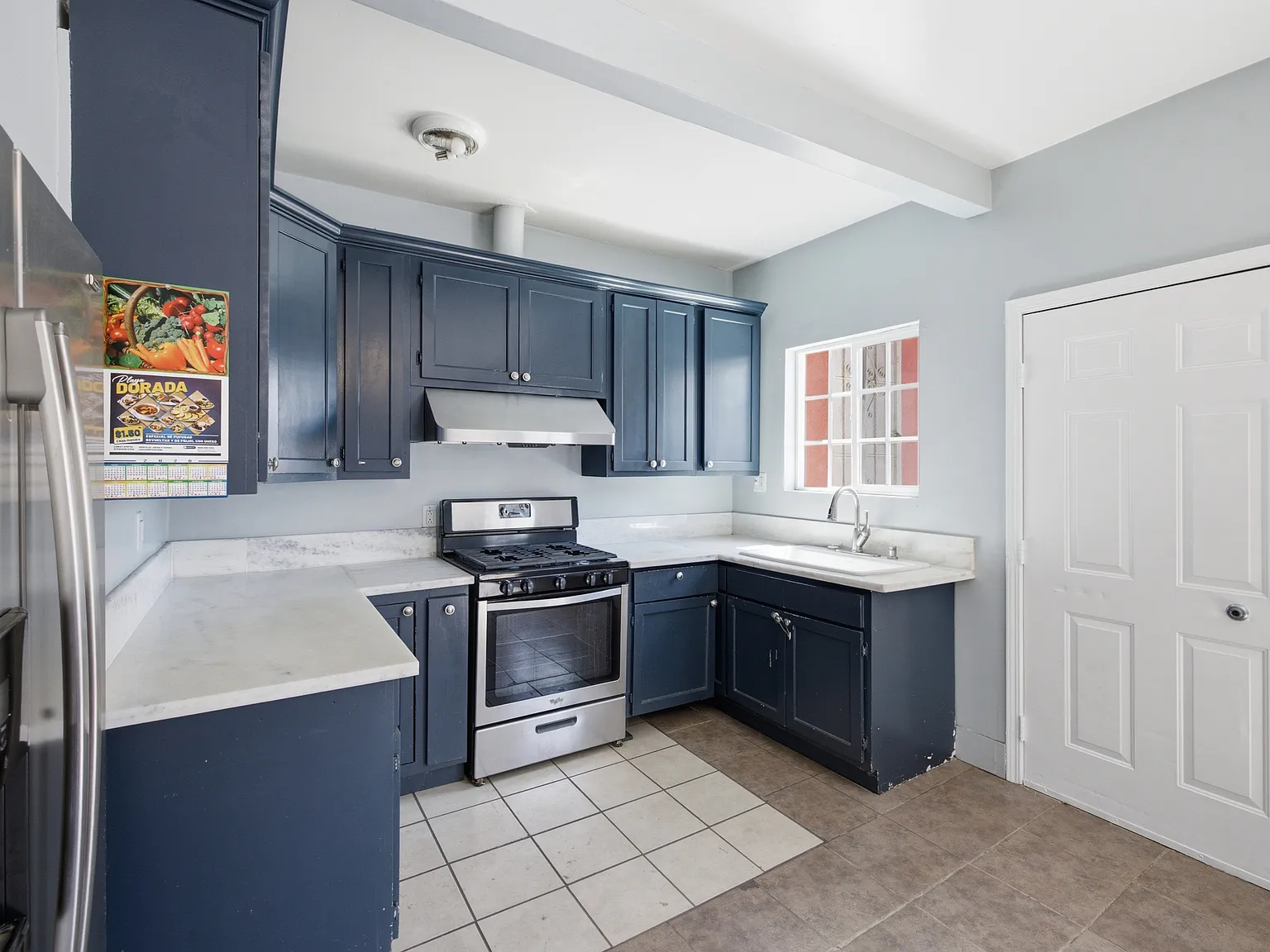 2 bed, $2,700 — Photo 4