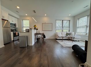 641 Green Ln #7, Philadelphia, PA 19128
