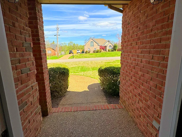 806 Muscogee Way — Photo 32
