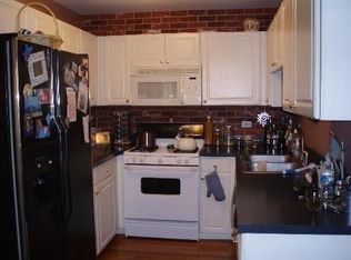 802 Harris Ln, Romeoville, IL 60446