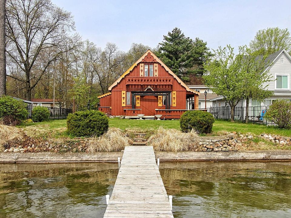 1st image of 2655 S Oakleigh Dr