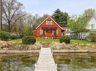 2655 S Oakleigh Dr, Middleville, MI 49333