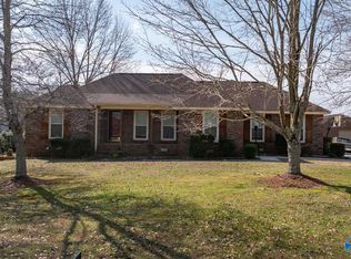 202 Slaterock Rd, Hazel Green, AL 35750