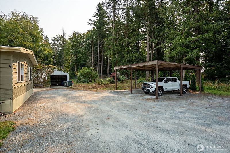 4th image of 7396 N Enterprise Road