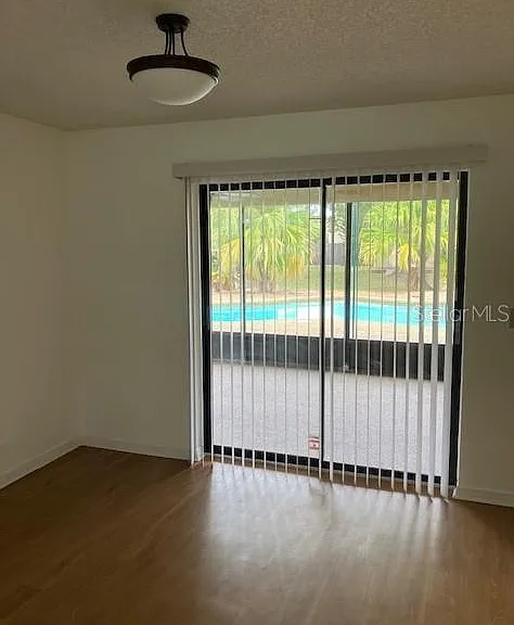 503 Chancellar Dr — Photo 6