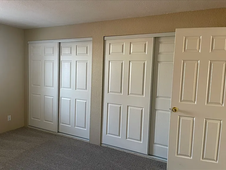 1295 Willow Ln #8 — Photo 4