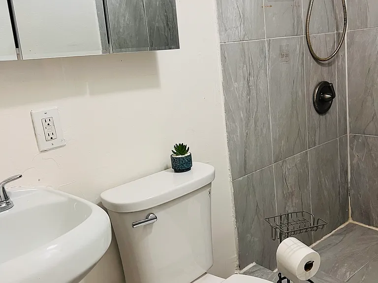 6003 Edgefield Dr — Photo 11