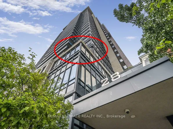 28 Linden St #404, Toronto, ON M4Y 0A4