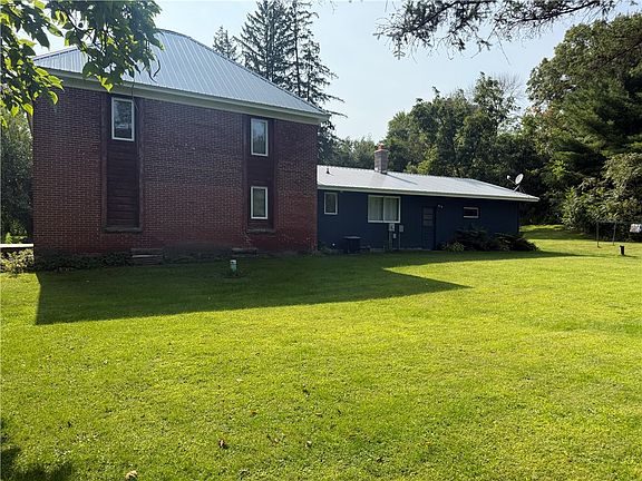 4th image of N3681 420th St