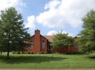 2112 Country Rd, Murray, KY 42071