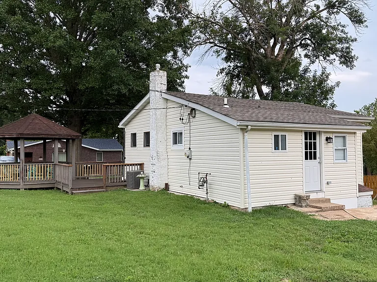 4611 Esther Ave — Photo 14