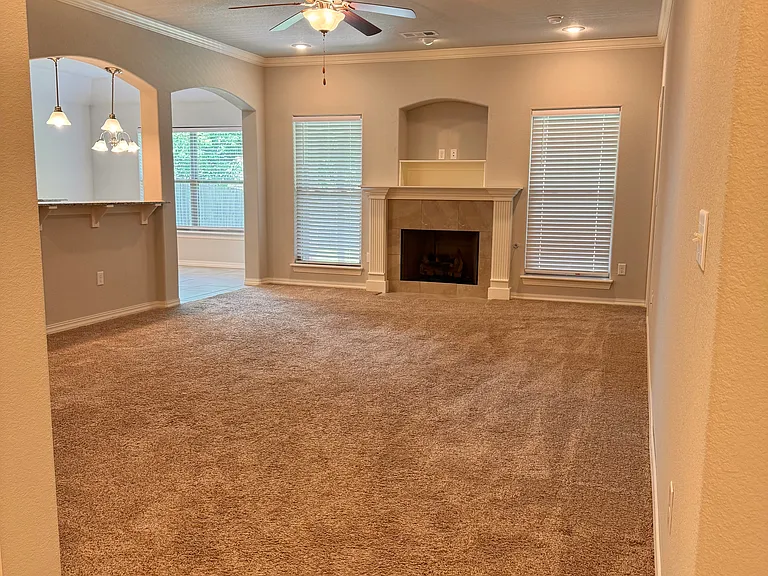 1111 Gardenia St — Photo 27