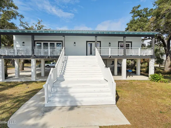 839 E Beach Blvd, Long Beach, MS 39560
