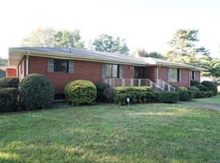 6601 Indian Ln, Charlotte, NC 28213